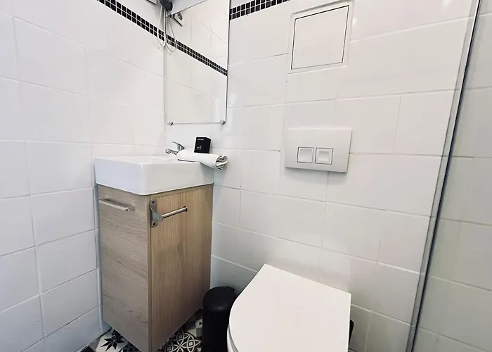 Lys 7 Magnifique équipé Proche De